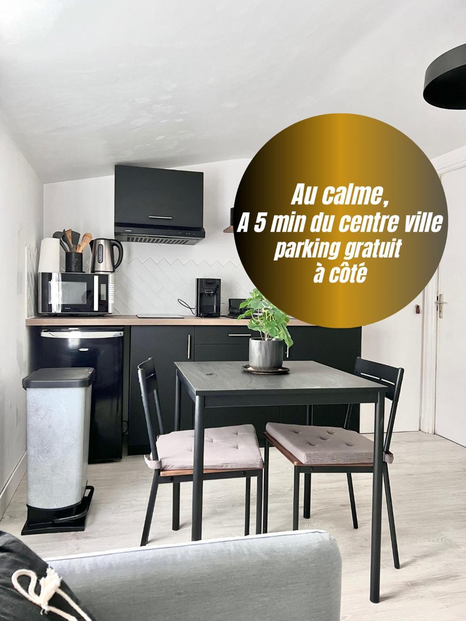 Le Gargantua, A 500m Du Chateau *